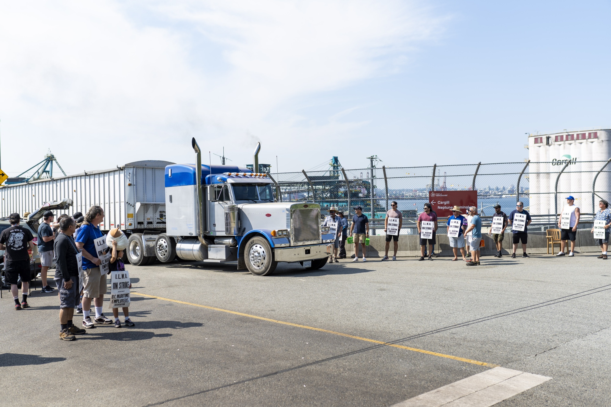 Canada Port Strike: Government Set to Intervene in Dockworker