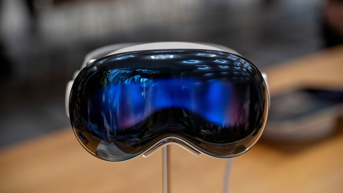 ⚫️ BLOOMBERG: Apple sospende ristrutturazione del Vision Pro per sviluppare occhiali intelligenti concorrenti dei Ray-Ban di Meta