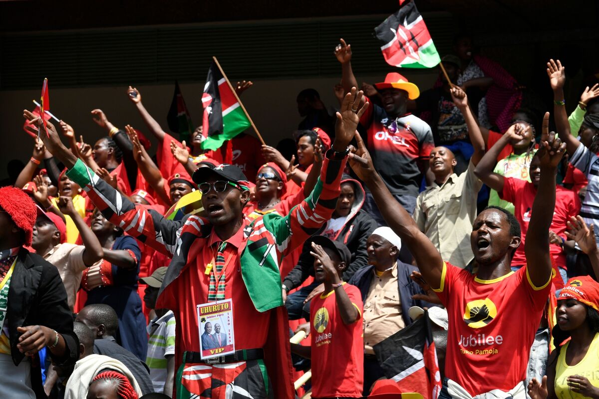 Kenya Ruling Party Expels Lawmakers Tied to Deputy President Bloomberg