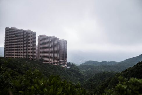 Hong Kong Parkview. Shrinking housing allowances are putting a damper on the luxury rental market.