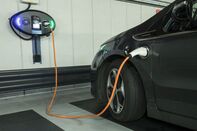 U.K. Joins France, Says Goodbye To Fossil-Fuel Cars By 2040