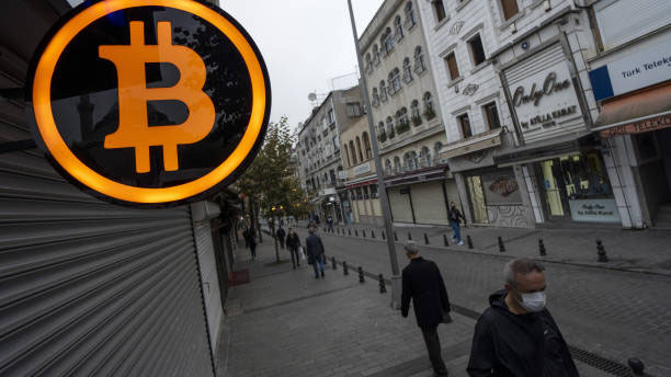 Bitcoin Should Hold Around $40,000 Novogratz Says