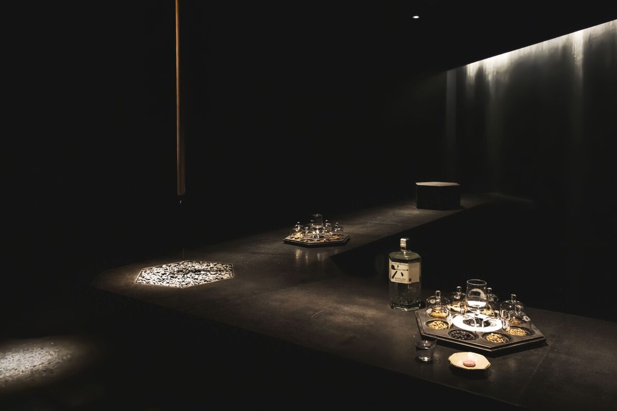 Suntory (2503 JP) Is Trying to Get More Japanese to Try Gin