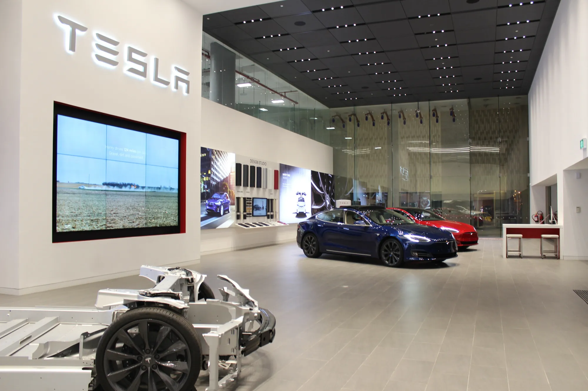 A nearly empty Tesla showroom in Dubai.