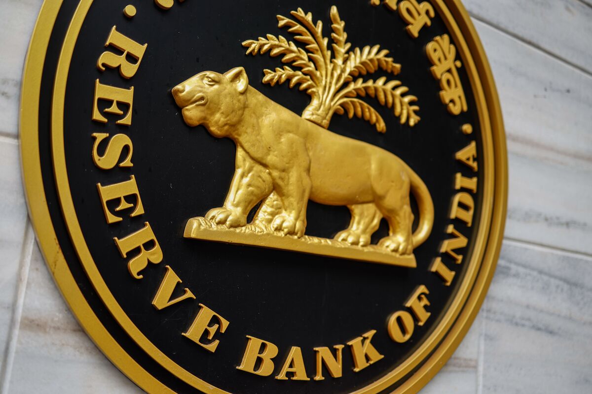 RBI’s Rupee Defense Has a Communication Problem