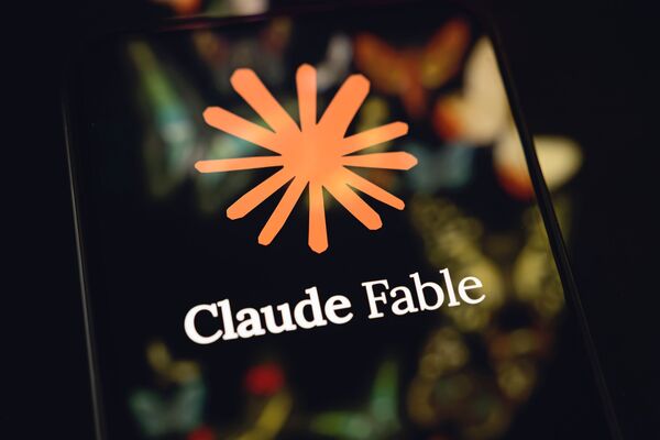 The Claude Fable logo