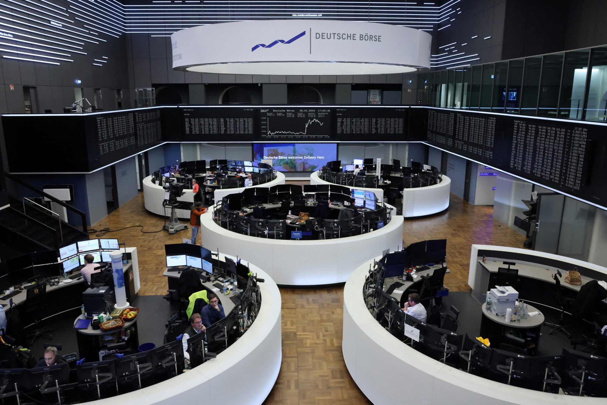 Aline Oyamada - | Bloomberg