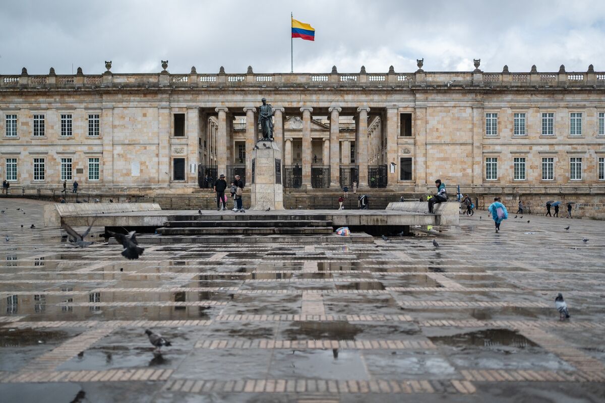 Colombia Offering Eurobonds as Part of Debt Overhaul