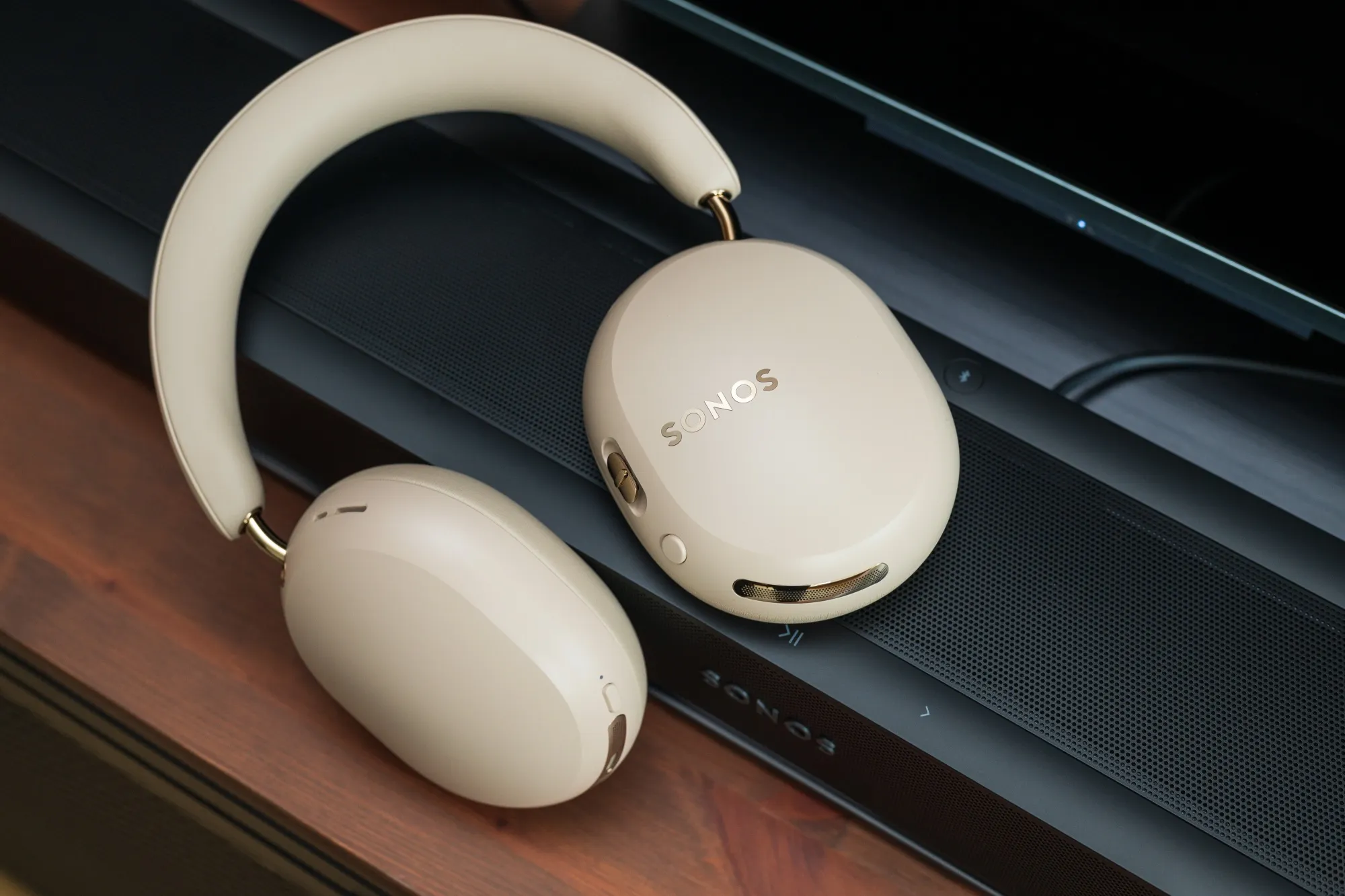 Sonos Ace Ultra $449 Launch | Premium Headphone Market Consolidation & Seller Opportunity