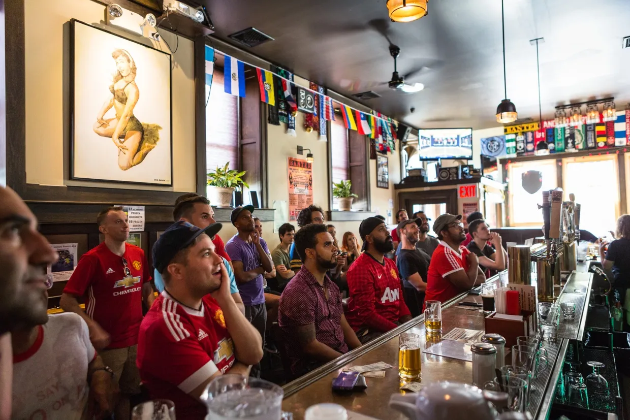 Banter Bar in Williamsburg,&nbsp;“where football&nbsp;never sleeps.”