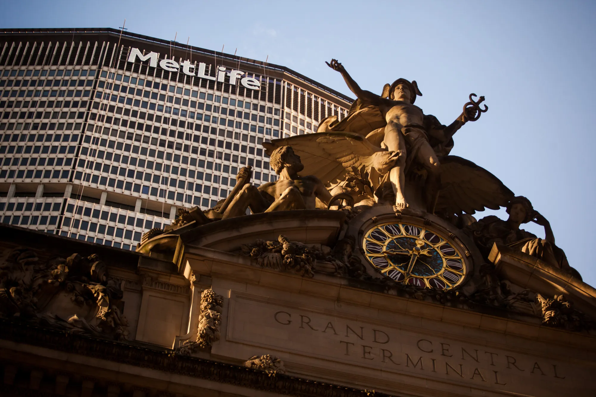 The Metlife Inc. Building Ahead Of Earnings Figures