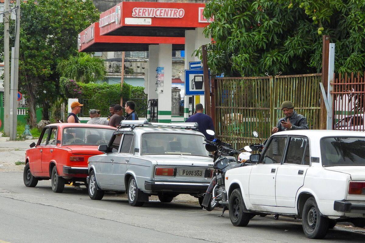 assets.bwbx.io image