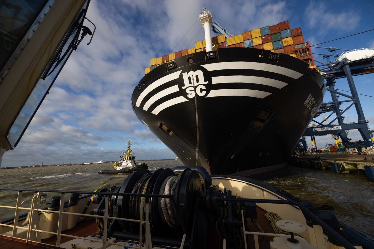 assets.bwbx.io image