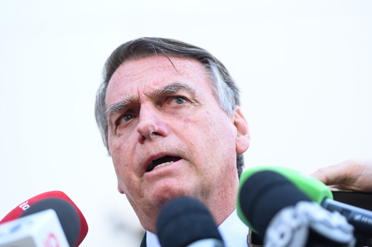 Jair Bolsonaro Targeted By Brazil Police In Probe Into Alleged Coup ...