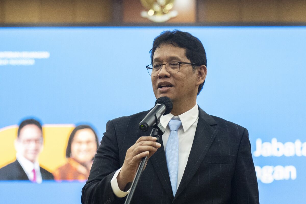 Indonesia Seeks to Review Law That Sets Budget Deficit, Debt Cap