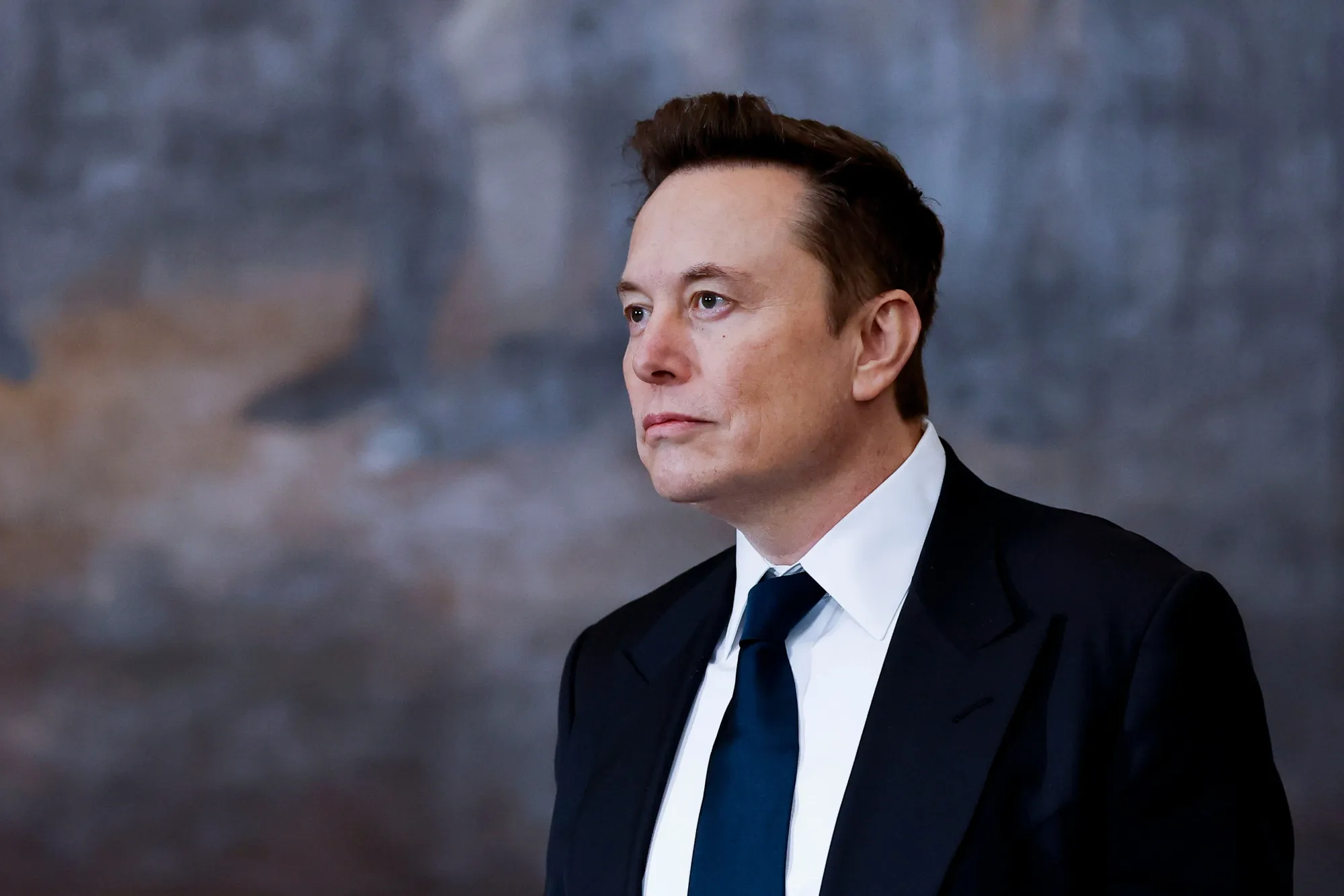 Elon Musk Net Worth Falls Below $400 Billion on Tesla Share Decline - Bloomberg