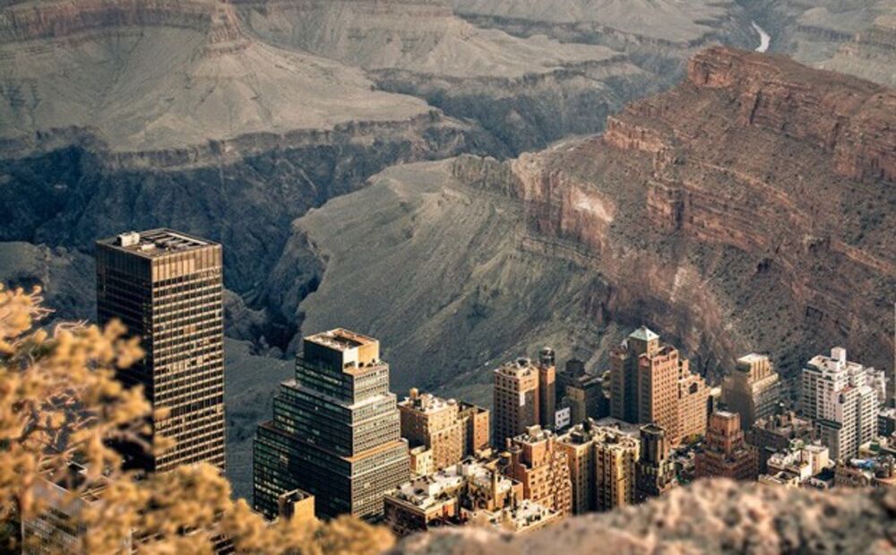 This Is What It Would Look Like If You Dropped Manhattan Into The Grand Canyon Bloomberg