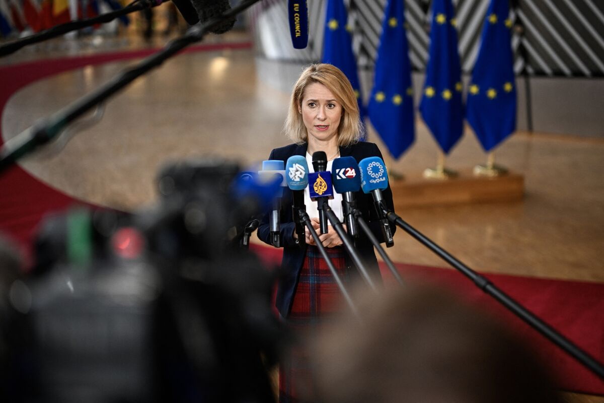 
                            Hungary Draws Rebuke Over Threat to Block EU Ukrainian Aid