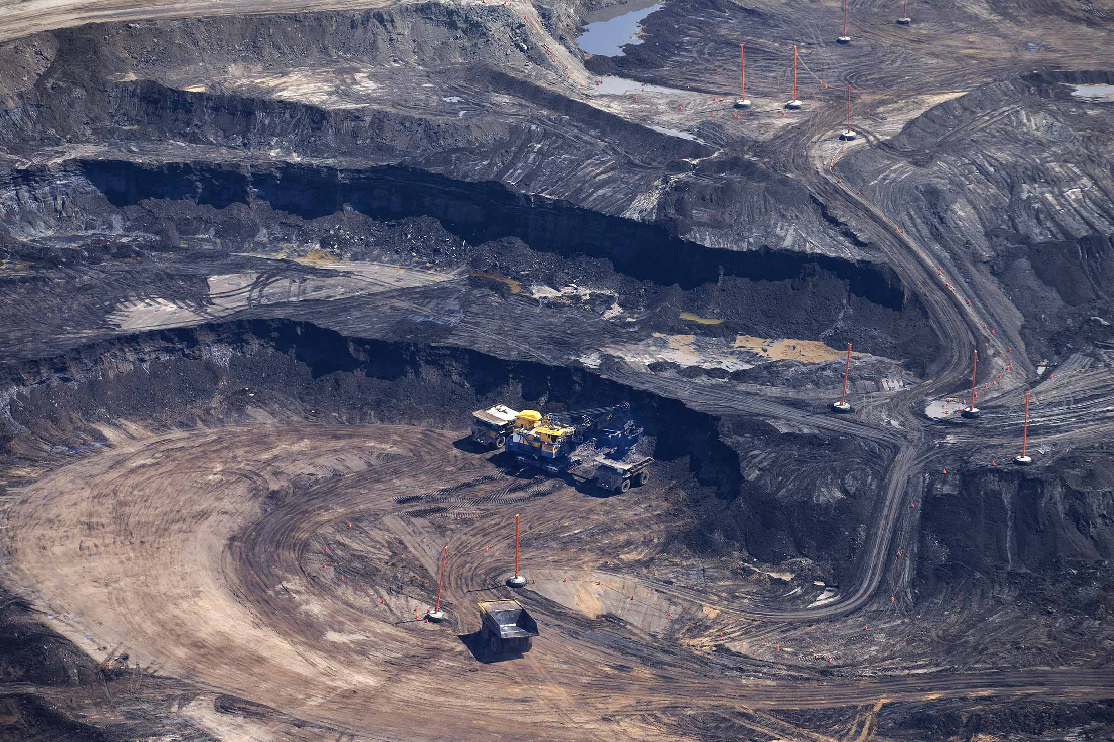 can-oil-sands-pay-off-at-just-50-a-barrel-oil-sands-dollar-50