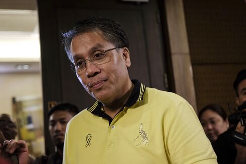Mar Roxas