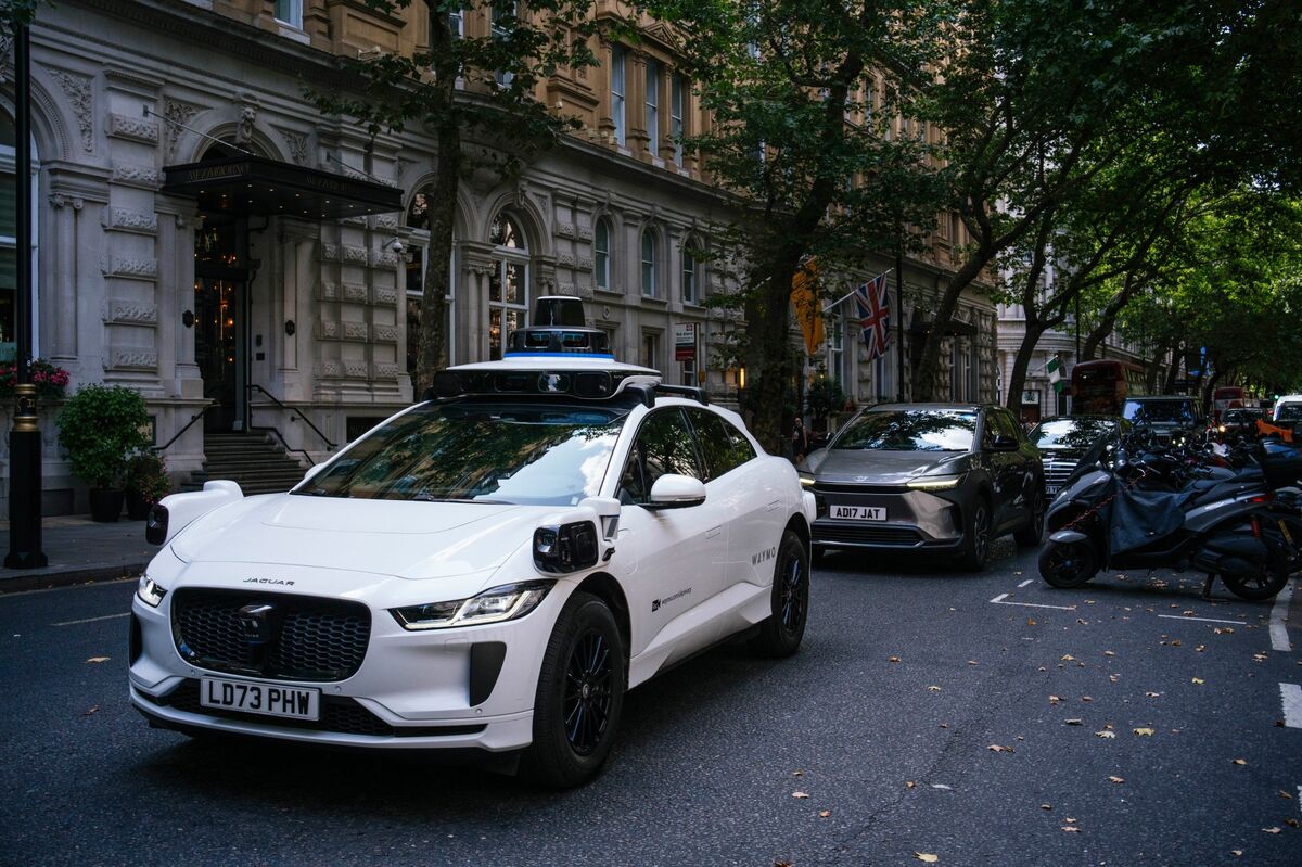 Waymo Builds Custom Chip for Smarter Robotaxis