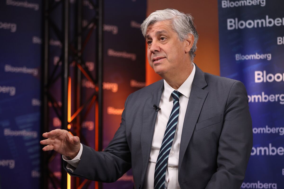 ECB Decisions Could Come Before May, Centeno Tells Econostream