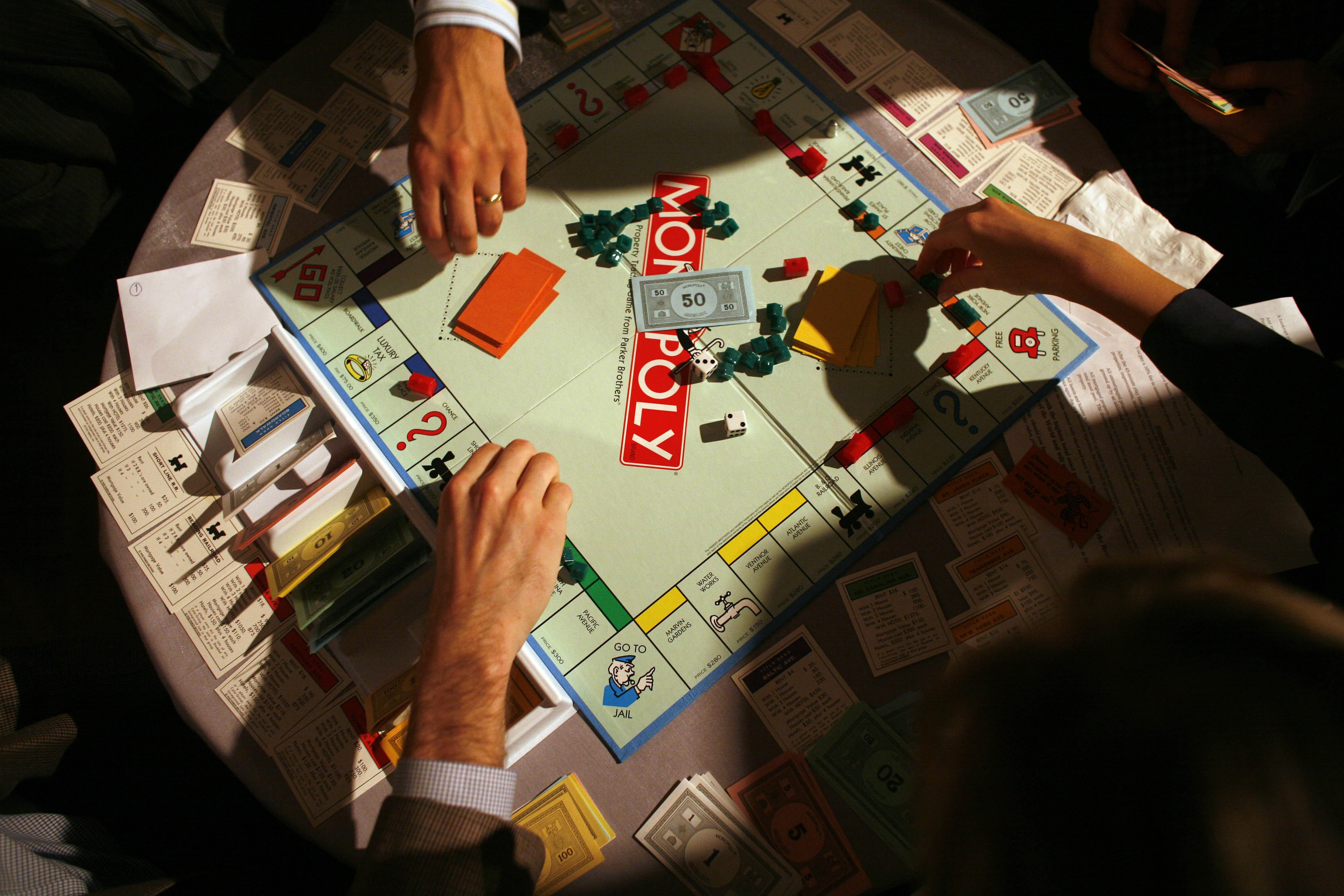 5 Lessons in Finance and Investing From Monopoly