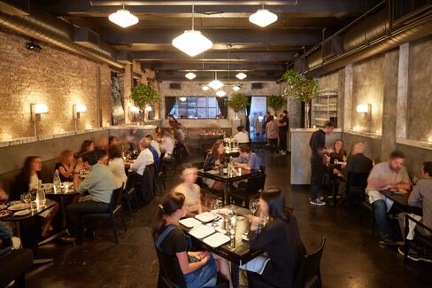 A comfortable and modern dining room on Bowery.