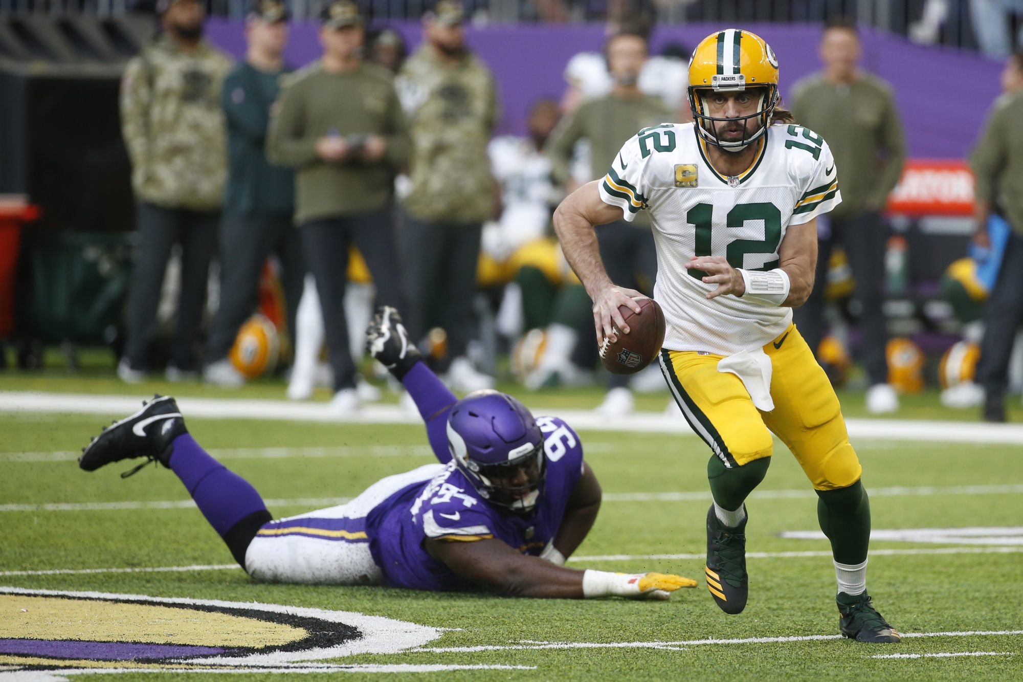 Vikings vs. Packers: TV/radio, news updates, statistics, social