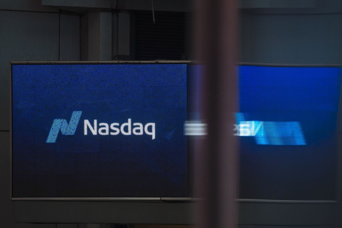 Nasdaq Private Market Explores Private Ipos For Stakes Bloomberg