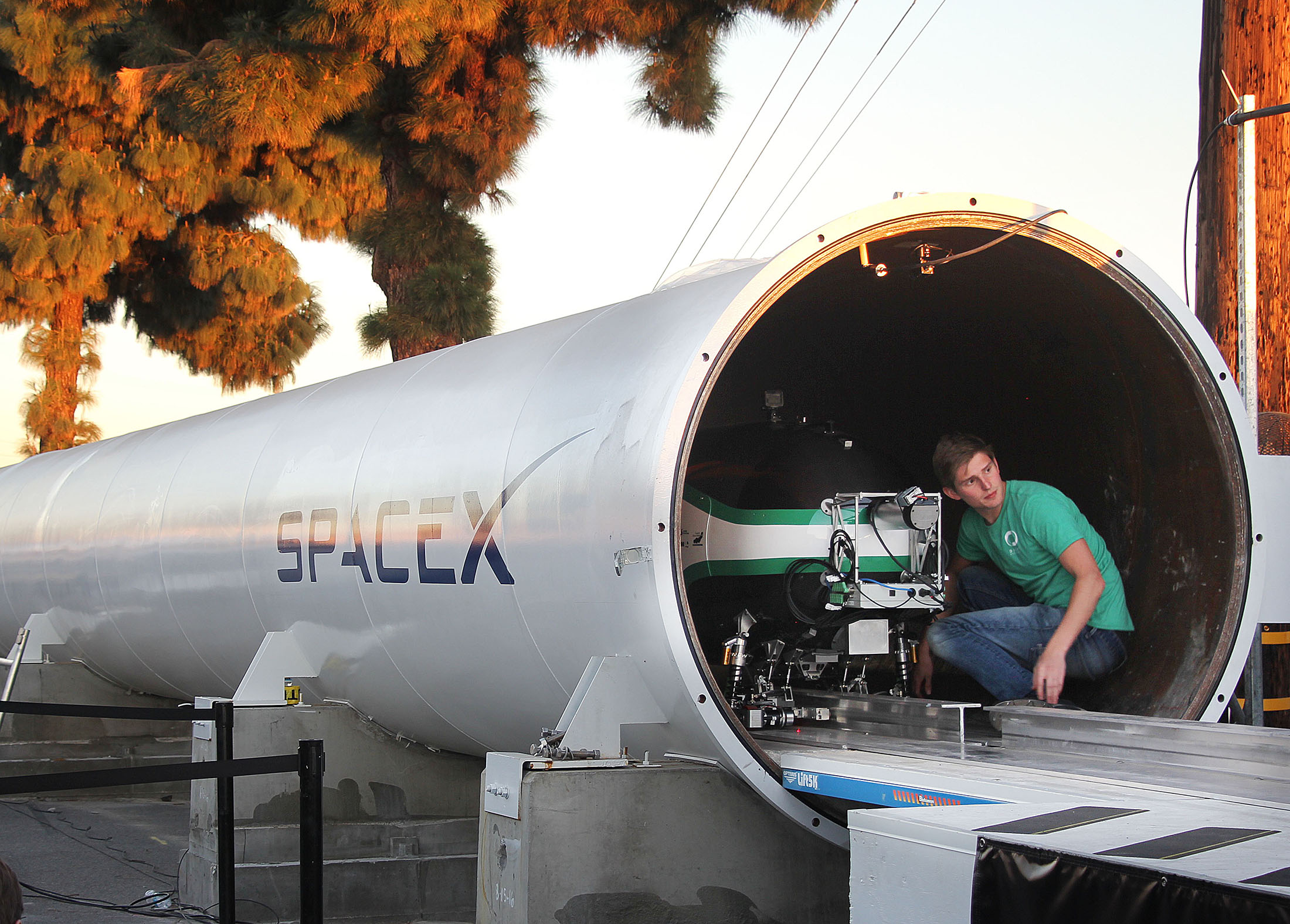 In Elon Musk’s Hyperloop Contests, Students’ Main Goal Is Scoring a Job