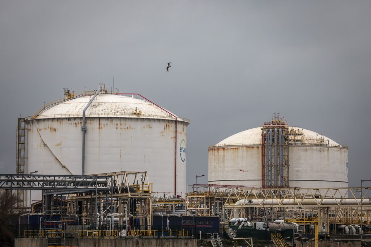 bloomberg.com - Priscila Azevedo Rocha - European Gas Jumps to Five-Month High as Iran Peace Hopes Fade