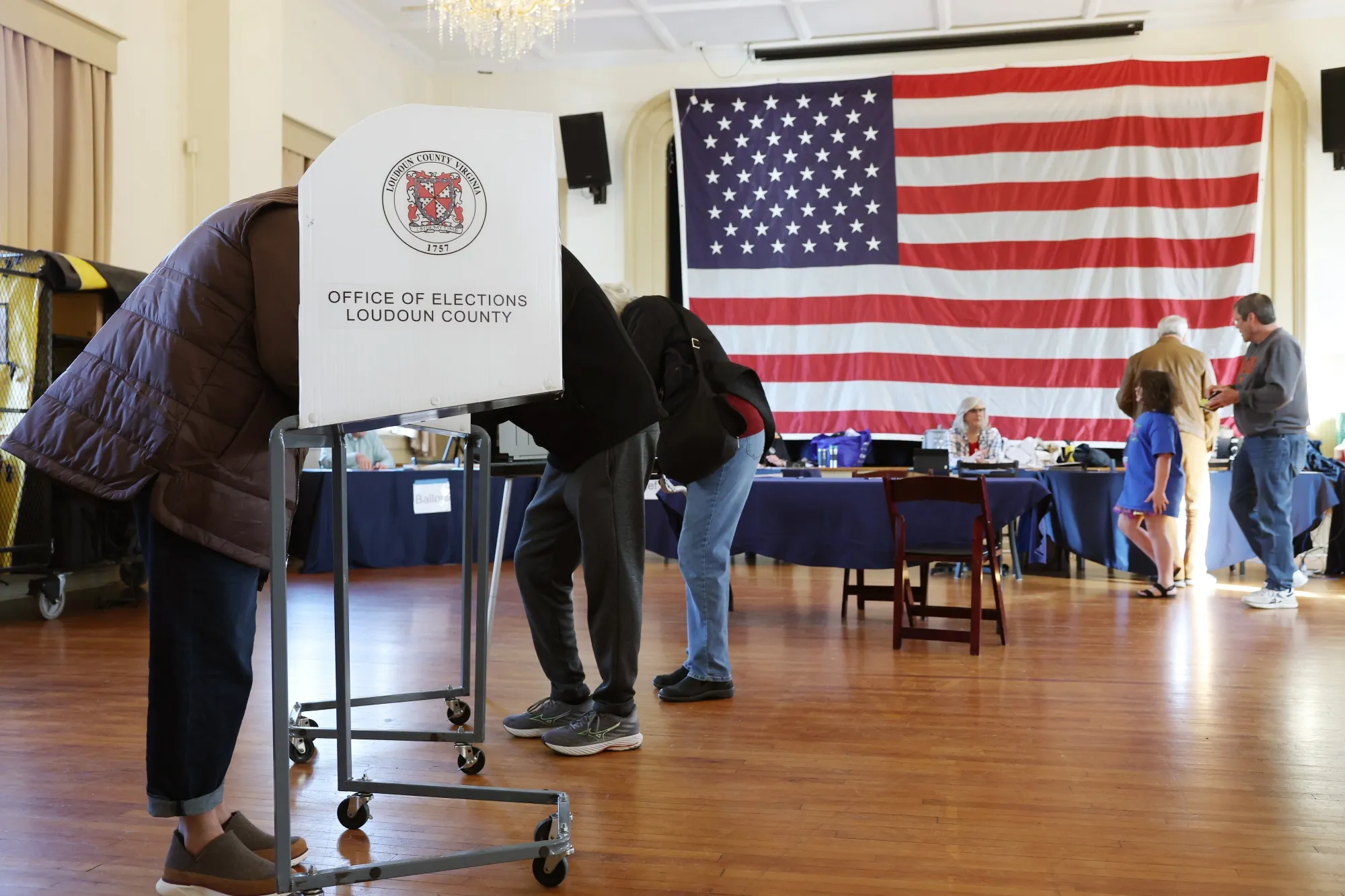 Voters fill out their ballots at a polling station in the Hillsboro Old Stone School in Hillsboro, Virginia&nbsp;on Nov. 4.&nbsp;