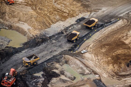 ‘Nail in the Coffin’: Era of Big Oil Sands Mines May Be Over