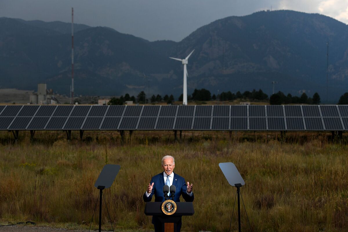 Clean Energy Stocks’ $30 Billion Dive Exposes Biden’s Climate Law ...