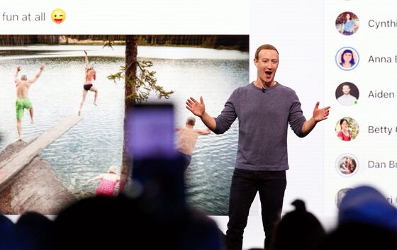 Facebook, Alarmed by Teen Usage Drop, Left Investors in the Dark