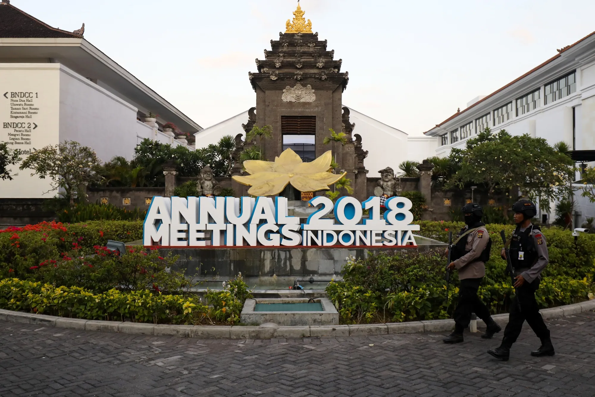 Bali Earthquake Greets Finance Chiefs in Island of the Gods - Bloomberg