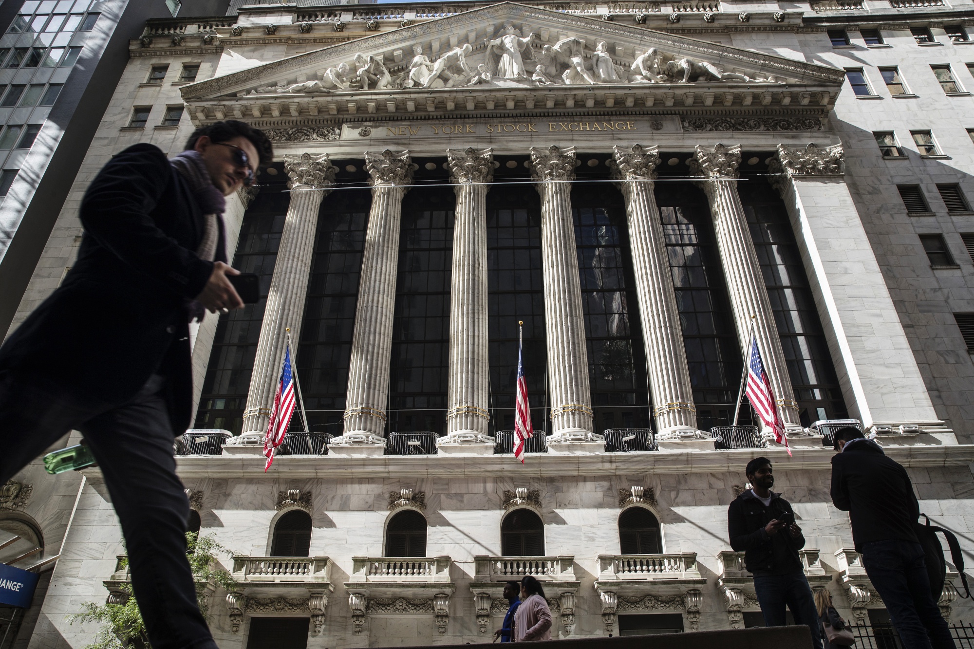 Trading On The Floor Of The NYSE As U.S. Stocks Pare Gains And Treasuries, Dollar Decline