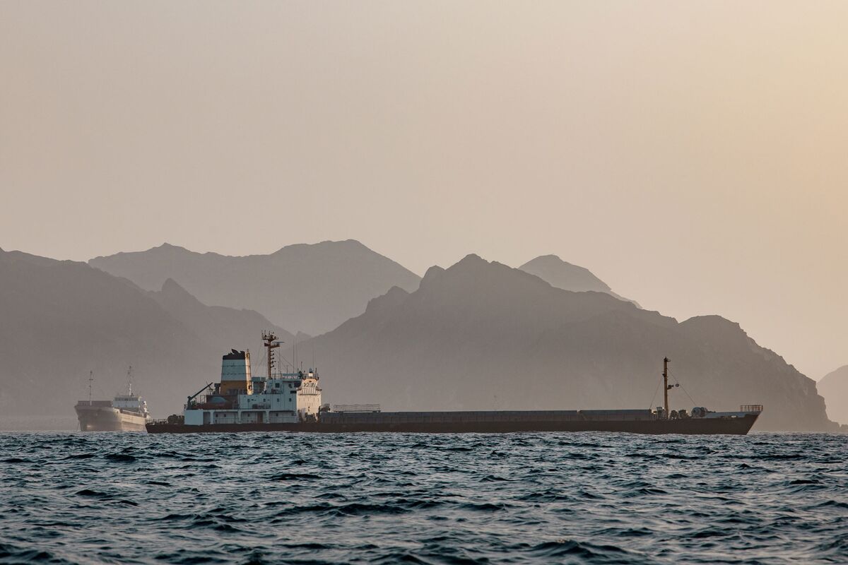 bloomberg.com - Yongchang Chin - Saudis Sell Oil from Gulf of Oman in Sign of More Hormuz Exits