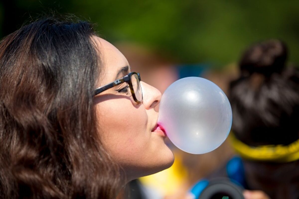 The Bubble Portfolio Is Getting Absolutely Crushed - Bloomberg
