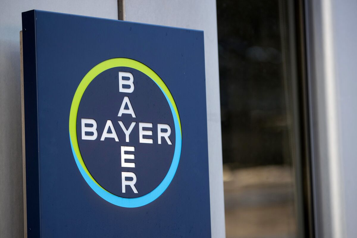 Bayer Loses Bid For A New Trial In $80 Million Roundup Case - Bloomberg