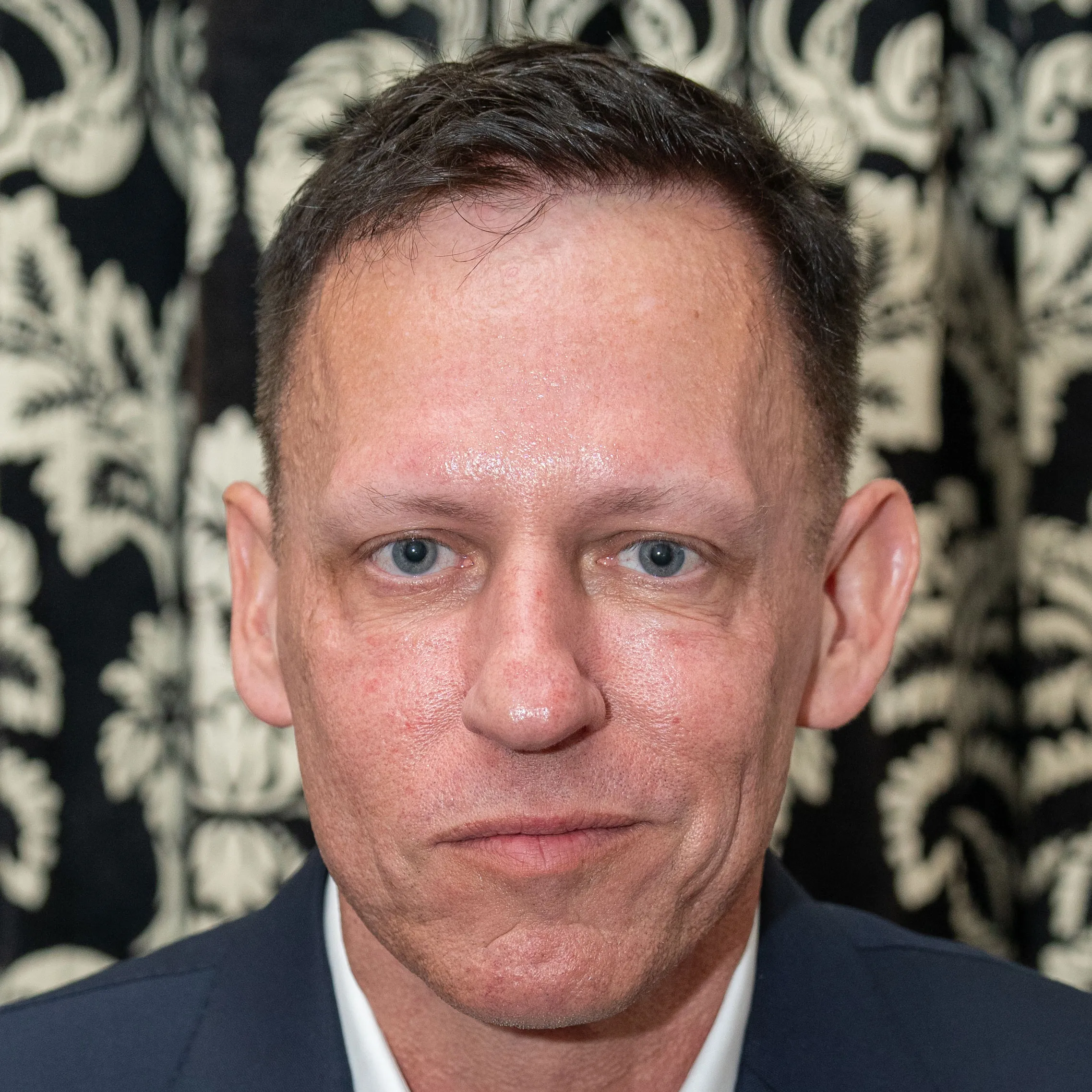 Peter Thiel's Antichrist Lectures Are a Safe Move for the Palantir Billionaire - Bloomberg