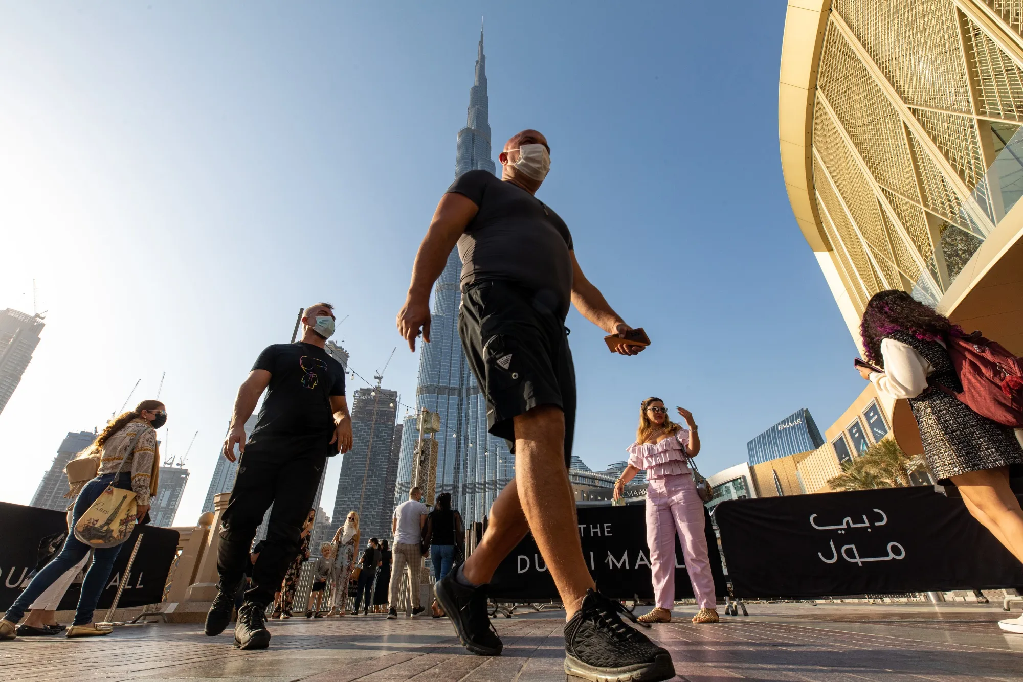 Daily Life in Dubai as Virus Cases Surge