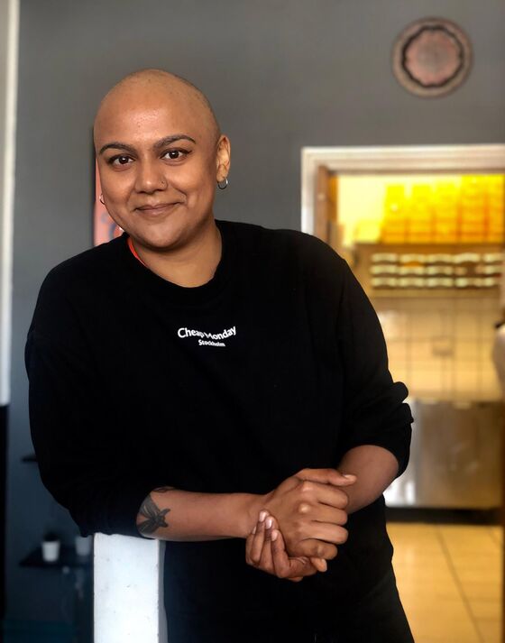 Young London Restaurateur Reaches Out to Help Other Cancer Sufferers