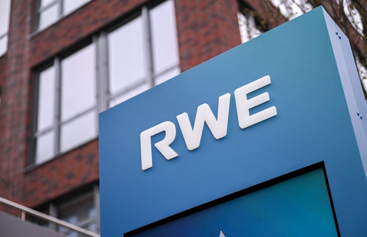 bloomberg.com - Eva Brendel - RWE to Invest $19.6 Billion in US With Focus on Gas Generation