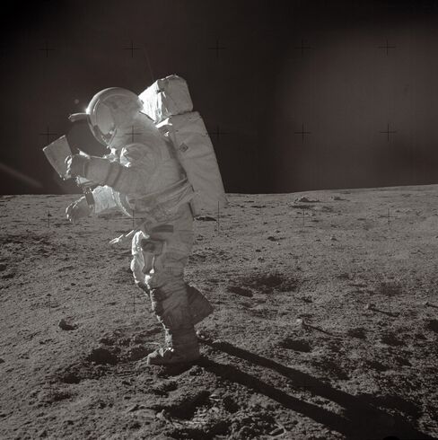 Edgar Mitchell