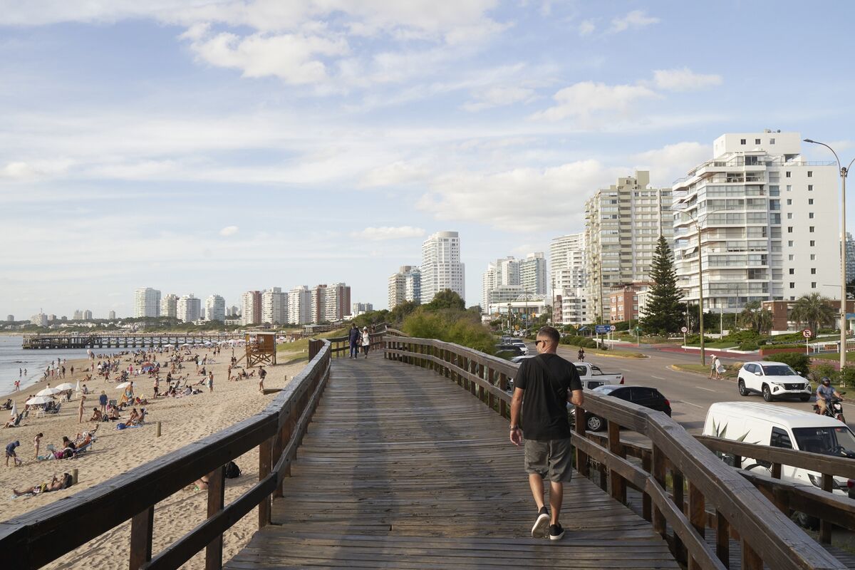 Uruguay Wants Rich Expats to Pay More to Qualify for Tax Breaks
