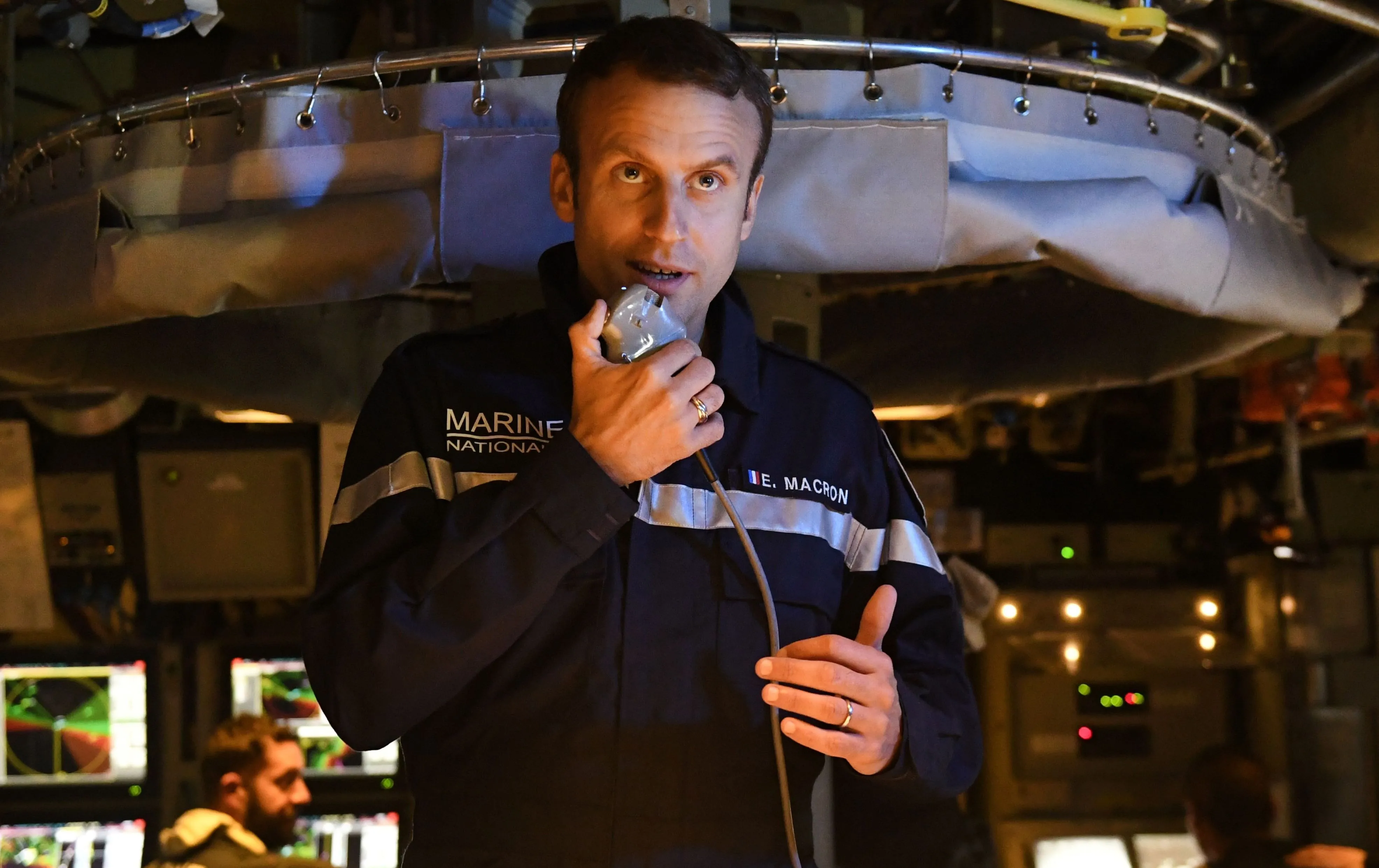 Capitaine&nbsp;Macron takes the helm.