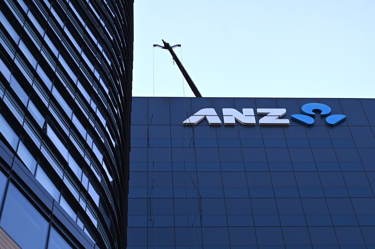 호주 주주 단체, ANZ 의장 재선임 거부.