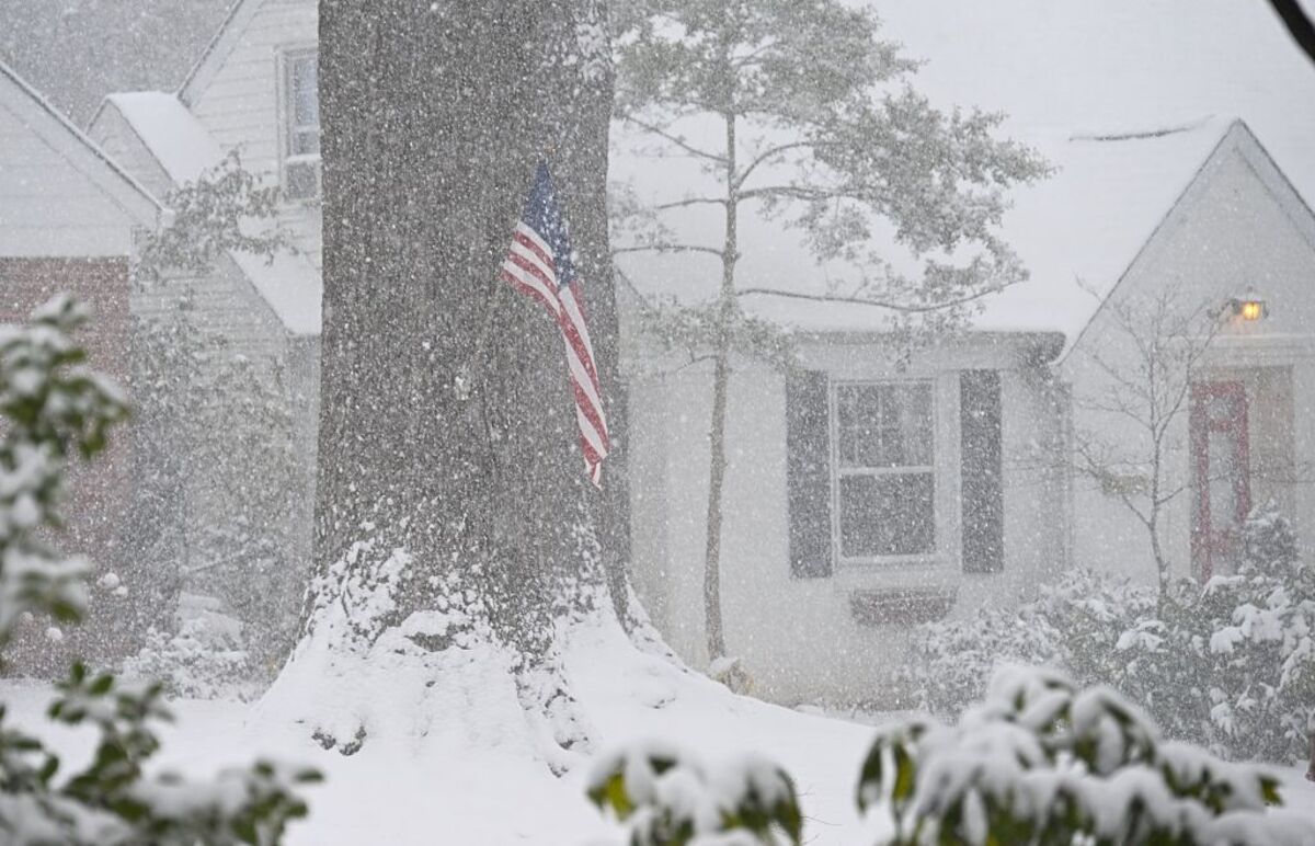 assets.bwbx.io image